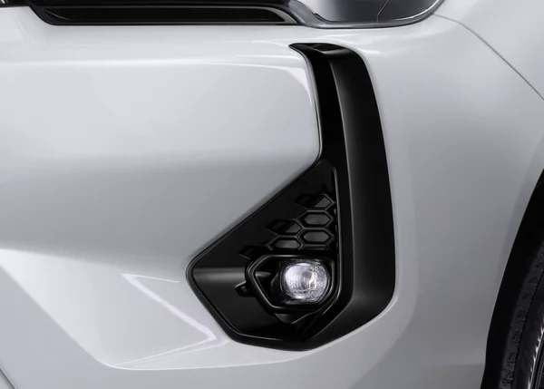 Double Cab Hilux Revo Z Edition - Image 23